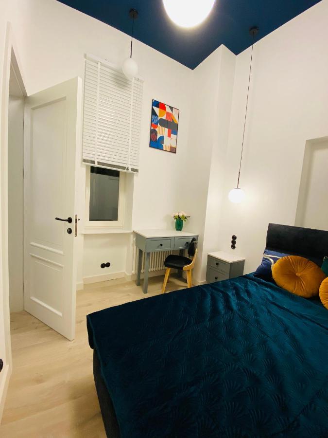 1 Syp, Kawa Vertuo, Kosmetyki Ada, 3 Min Metro Wilenska, By Visitwarsaw Apartments 외부 사진