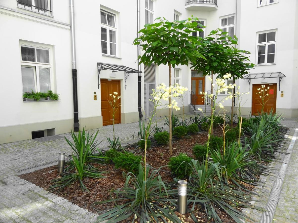 1 Syp, Kawa Vertuo, Kosmetyki Ada, 3 Min Metro Wilenska, By Visitwarsaw Apartments 외부 사진
